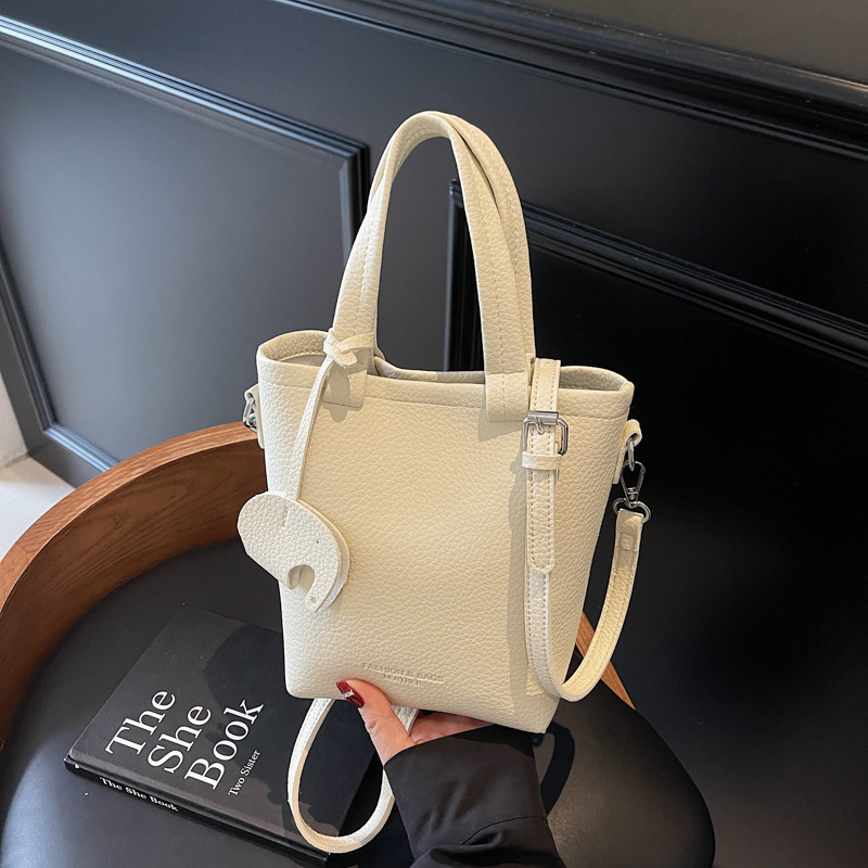 Free shipping designer bag Niche Casual Basket Bag for Women New Solid Color Bucket Bag Simple Handbag Single Shoulder Crossbody Bag