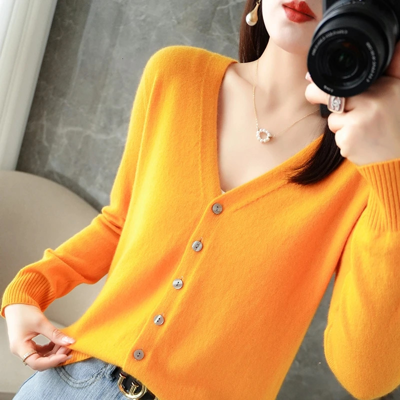 VNeck Temperament Small Fragrant Wind Women Loose Sweater All Sweater Coat Special Offer Cardigan ZHI D035 251027