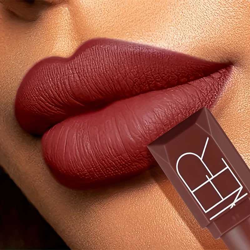 Long Lasting Matte Lipstick Waterproof NonFading Velvet Texture Smooth Lip Makeup Gift for Daily and Party Look W251027