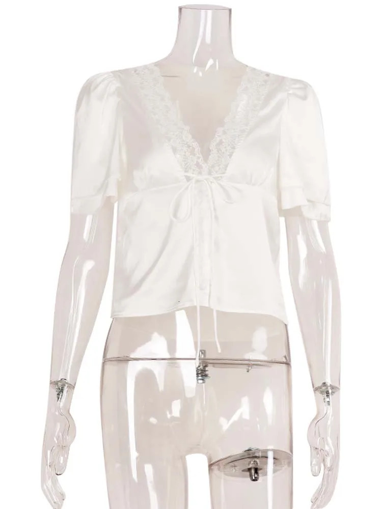 CNYISHE Lace Patchwork Solid Short Sleeve Tops for Women V Neck Sheath Fashion Tees Female Sexy Club Tshirts Elegant Casual 251027