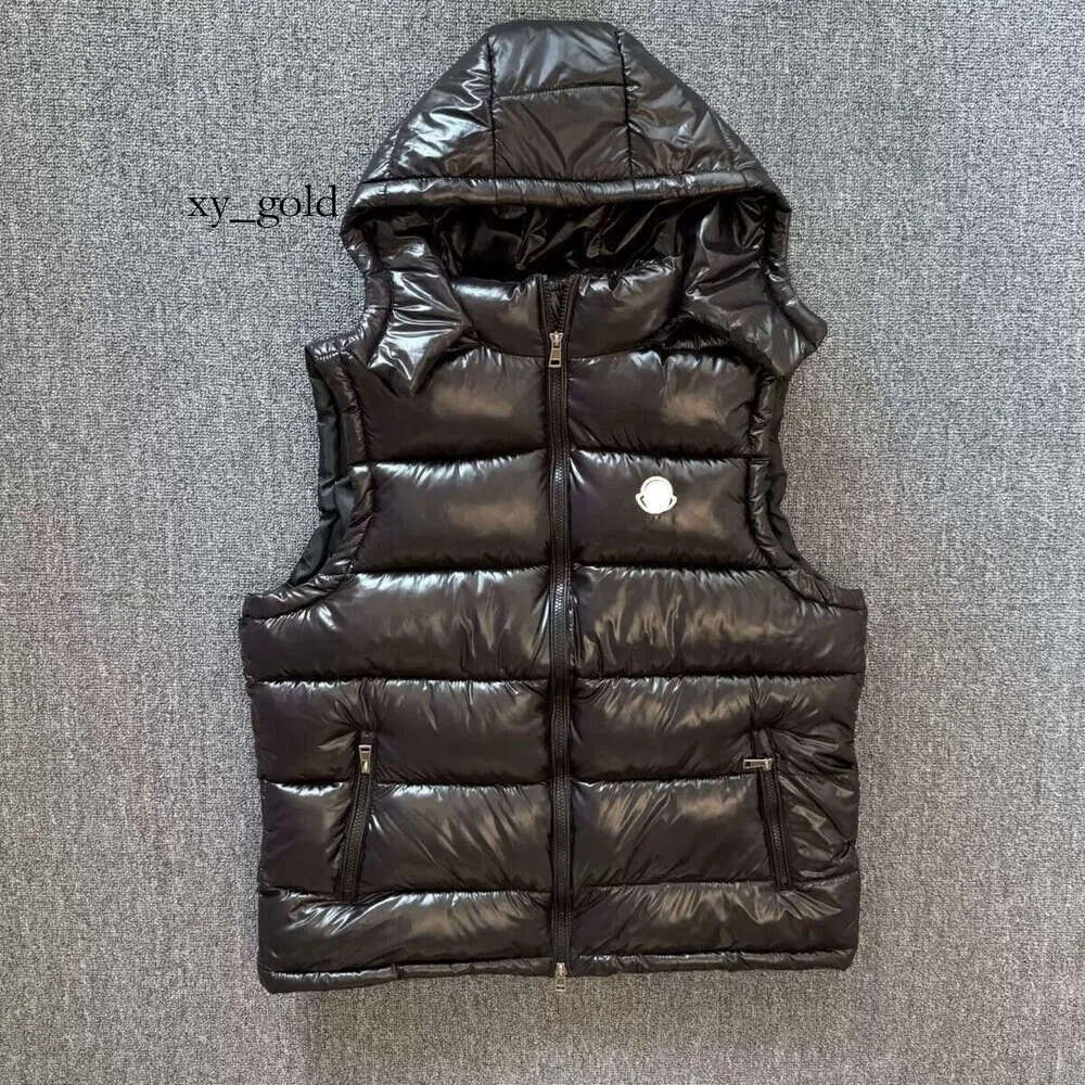 Men's Moncleare Mayavest Designer Gilet Down Moncleur Woman Womens Feather Filled Material Graphite Couple Maya Vest Label M-2Xl D62 2025