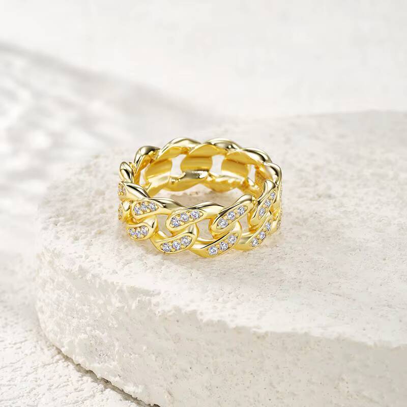 New Design Ring for Fashion Girl 18K Gold Plated Rhodium Plated Fine Women 925 Sterling Silver Cuban Link Rings with Moissanite