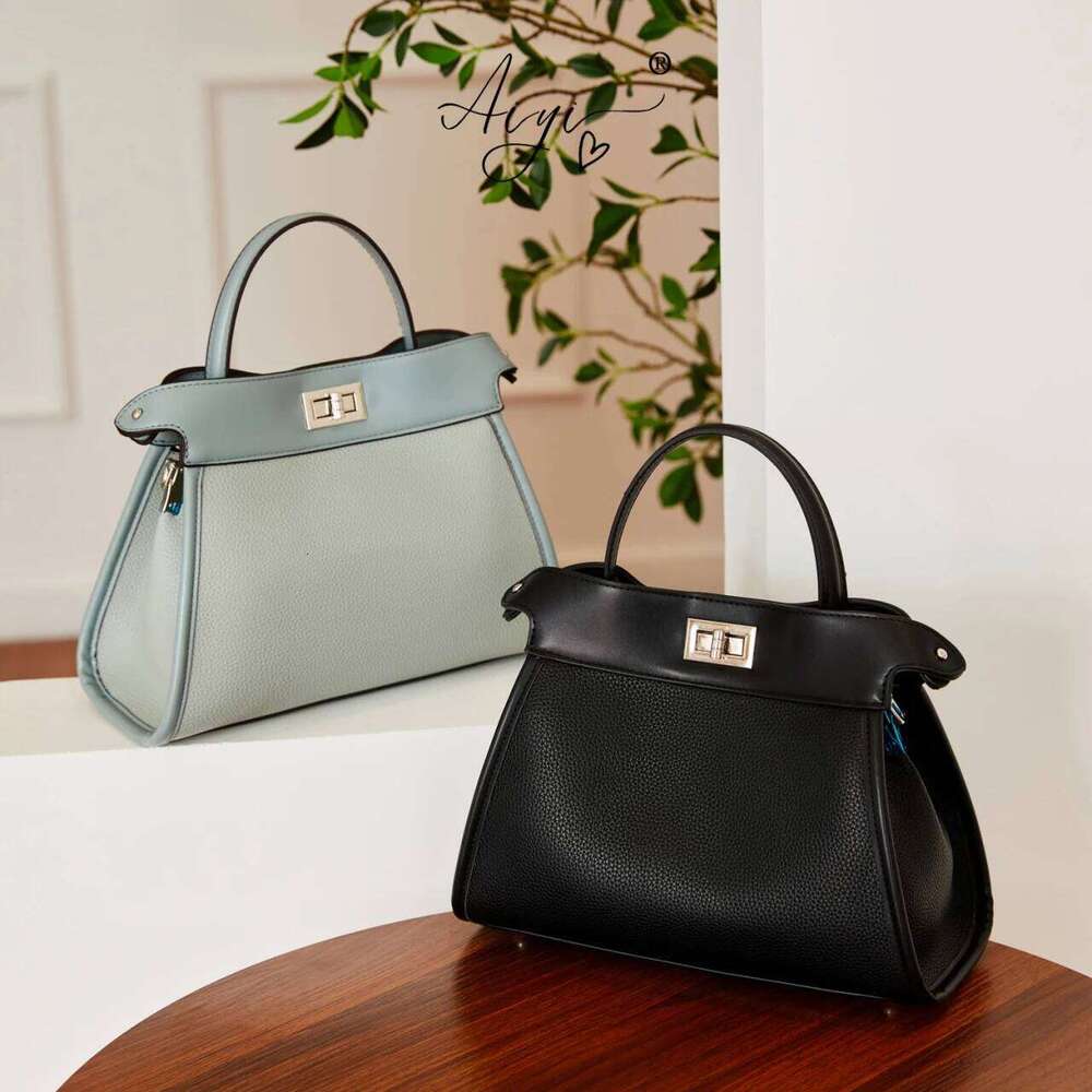 Chic Retro Ladies Handbag Premium Faux Leather Crossbody Shoulder Bag Women's Vintage Style Tote Purse