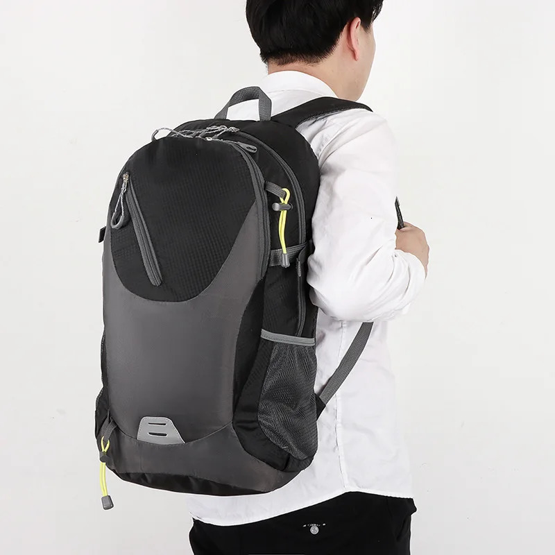 Classic 40L Outdoor Backpack Men Women High Quality Waterproof Travel Backpack Bag for Men Causal Patchwork Sport Backpack Women 251021