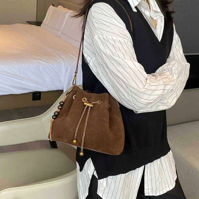 Soft Solid Faux Suede Simple Commuting Crossbody Hot Sale Sweet Girls Bucket Shoulder Bags For Women Thread String Handbags Suotong1027