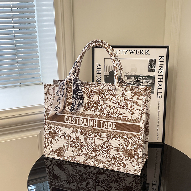 Free shipping designer bag Handheld Tote Bag for Women New Letter Print Single Shoulder Large Bag Stylish Versatile Casual Crossbody Bag