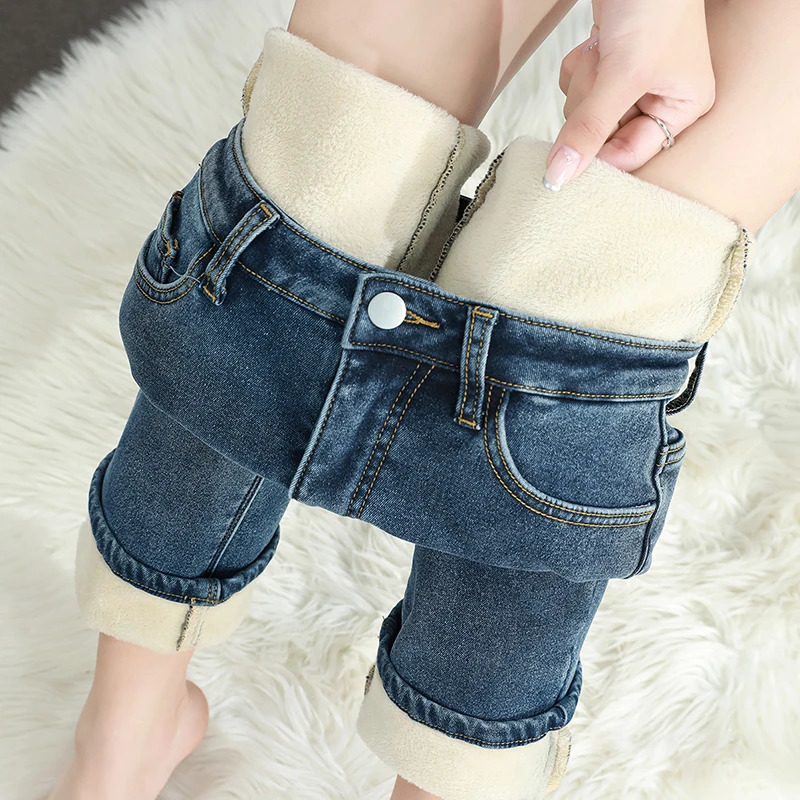 Womens Winter Fleece Warm Jeans Retro Elastic Thickened Comfortable Straight Fashion Korean Casual Female Velvet Denim Pants 251027