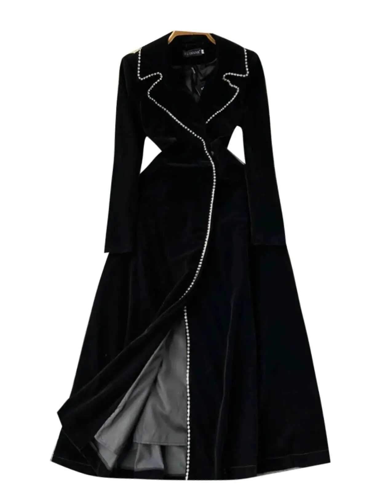 Autumn Winter Thicken Black Velvet Trenches Coats Women Long Windbreakers Overcoats M251027