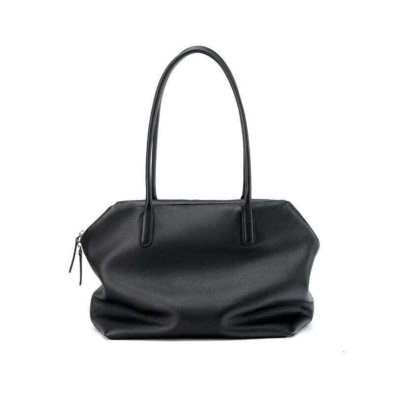 Niche Light Women First-Layer Cowhide Underarm Bag Minimalist Loose Lazy Single Shoulder Bags Simple Commuter Handbags 251027