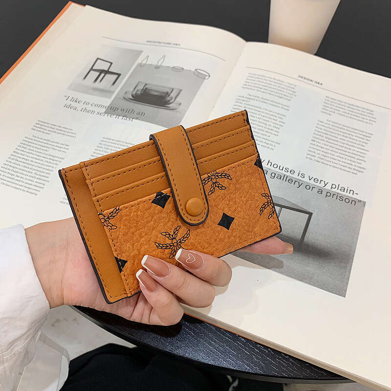 Trendy INS Style Holder Exquisite Autumn Winter Simple Buckle Small Wallet New Bank Card Case