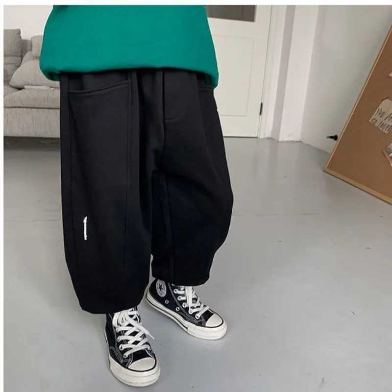 Autumn Kids Thin Letter Sweatpant Boys Ankle Length Harem Pant 2y Young Child Clothes Spring Girls Elastic Waist Sport TrousersT251027