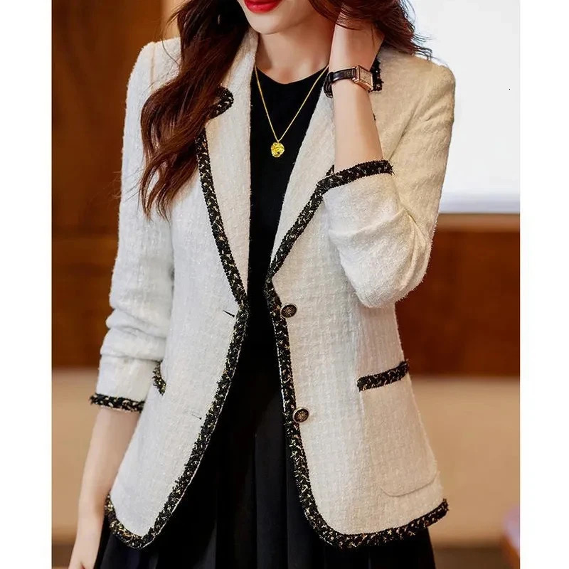 Spring Autumn Loose Comfortable Casual Ladies Blazer Top Style Versatile Temperament Elegant Fashion Womens Suit Coat 251027