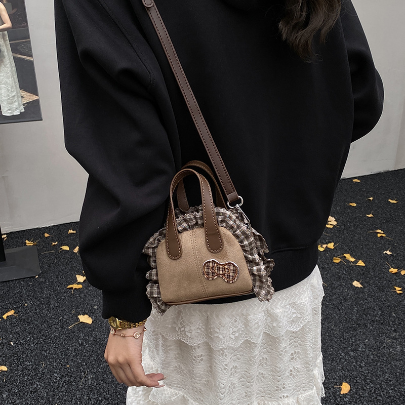Korean style niche new minimalist elegant handbag autumn cute versatile style fashionable women's shoulder bag luxury designer bag