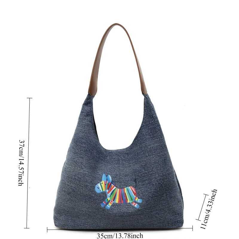 Fashionable Denim Large Capacity Shoulder Bag with Cartoon Print for Casual and Retro Style Crossbody Bag Y251027