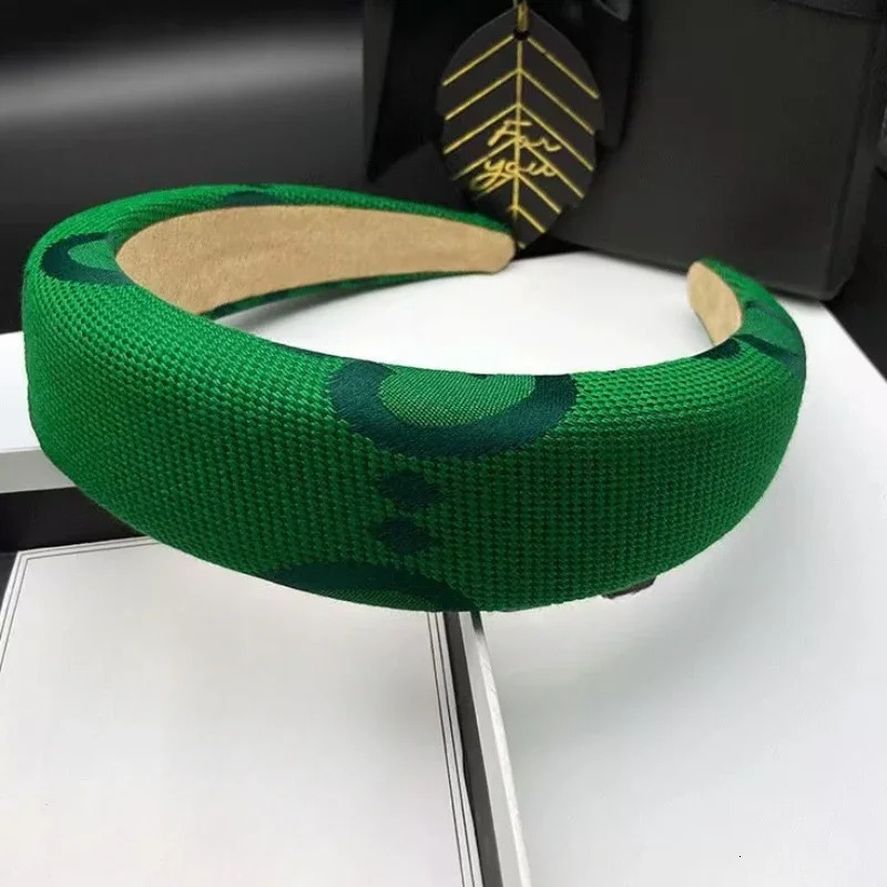 Fashion Green Letters Hair Bands Girls Vintage Elastic Headbands Sponge Hairbands Hair Hoop Korean Hair Accessories for Women 251023