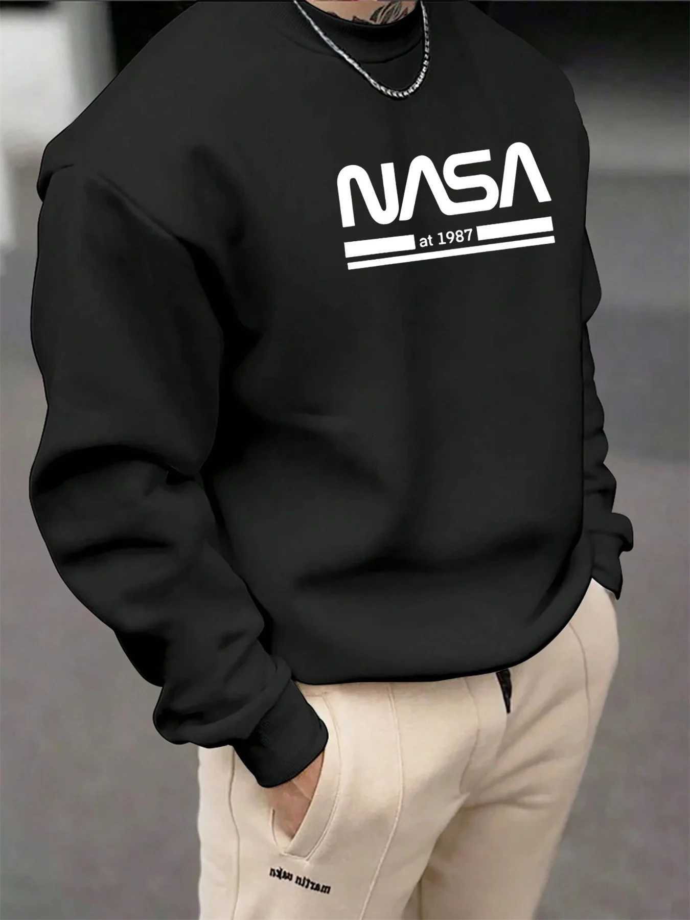 Mens autumn and winter fashionable casual loose NASA letter graphic printed long sleeved round neck sweatshirt W251027