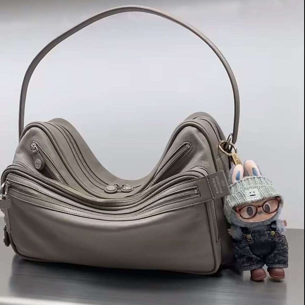 Designer Bag Tote Bag Shoulder Bag New Genuine Leather Multi Compartment Zipper Handbag Key Pendant Underarm Motorcycle Fashion Single Shoulder Crossb