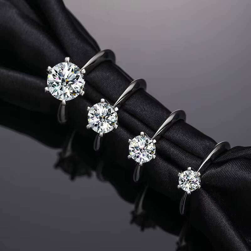 Fashion Women Engagement Jewelry Iced Out 925 Sterling Silver VVS Moissanite Diamond Wedding Ring with GRA Certificate