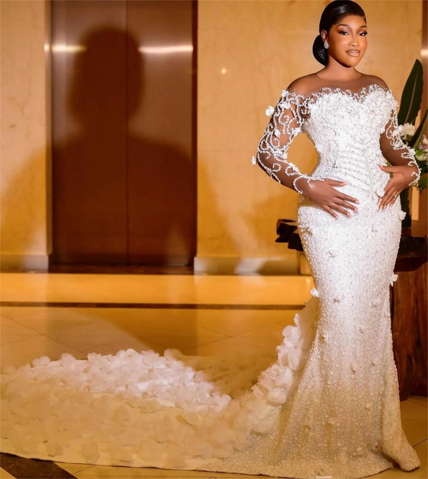 Arabic Aso Ebi Plus Size Wedding Dress in Ivory with Flowers Beaded Sequined Lace Full Sleeves and Luxurious Style