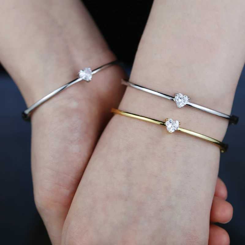 Sing 5A Shaped Cubic Zirconia CZ Bang Bracet For Wen Whosa Simp ic JewelryW251027