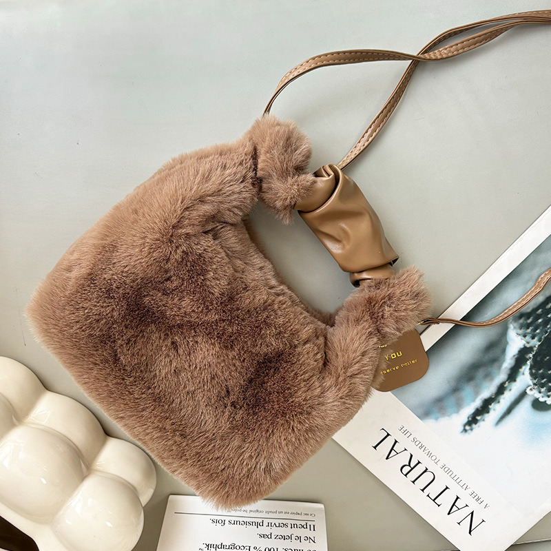 High-Quality Textured Plush Wrinkled Handbag Autumn Winter Simple Fashionable Stylish Crossbody Versatile Shoulder Bag