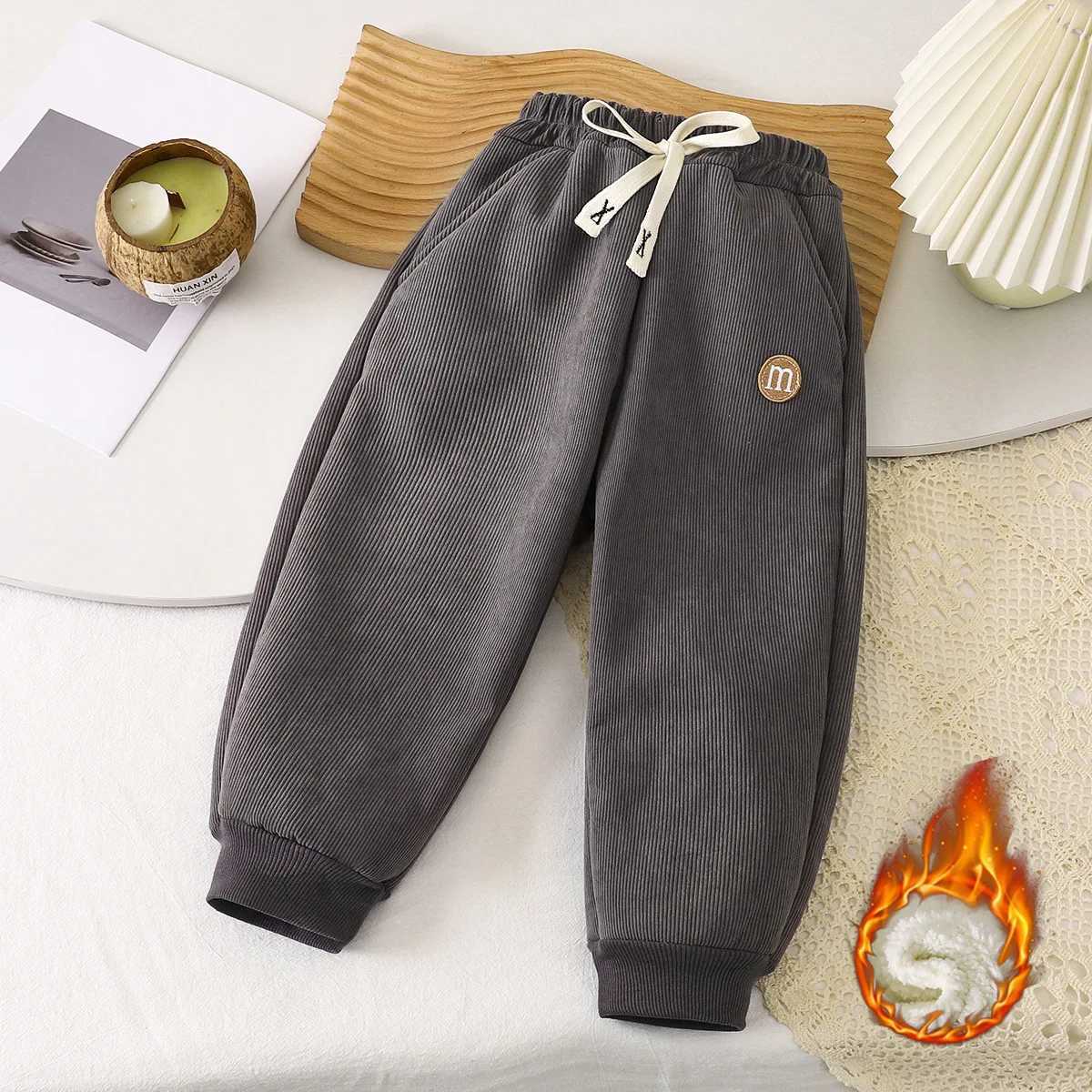 Kids Winter Fleece Thickened Pants Warm Trousers for Boys Girls 17 Years Letter Patch Cuffed SweatpantsT251027