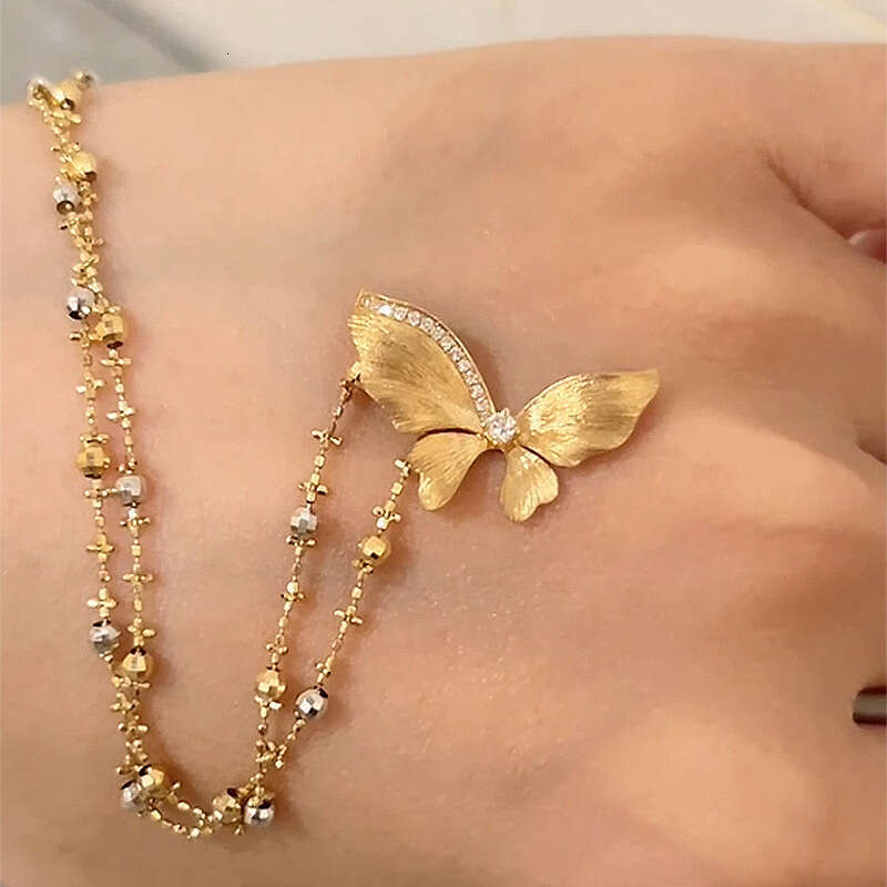 Same Style Magic Chain gold Butterfly Pendant 2024 New Model Elegant Light Necklace