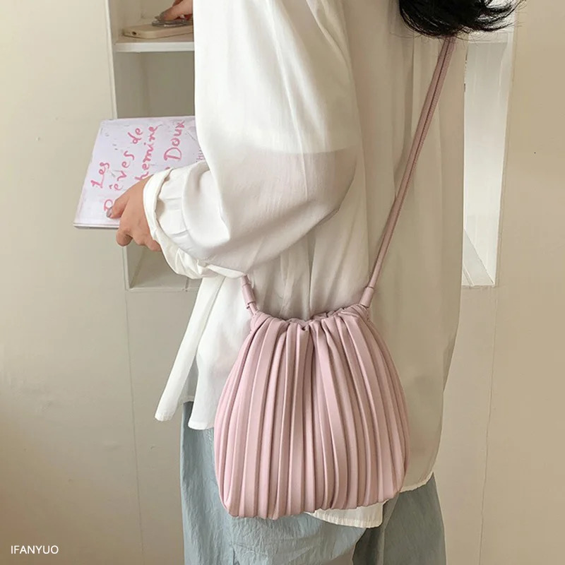 PU Leather Small Square Wrinkled Crossbody Bags Casual Women Messenger Bag Versatile Phone Shoulder Bag Korean Handbags 251027