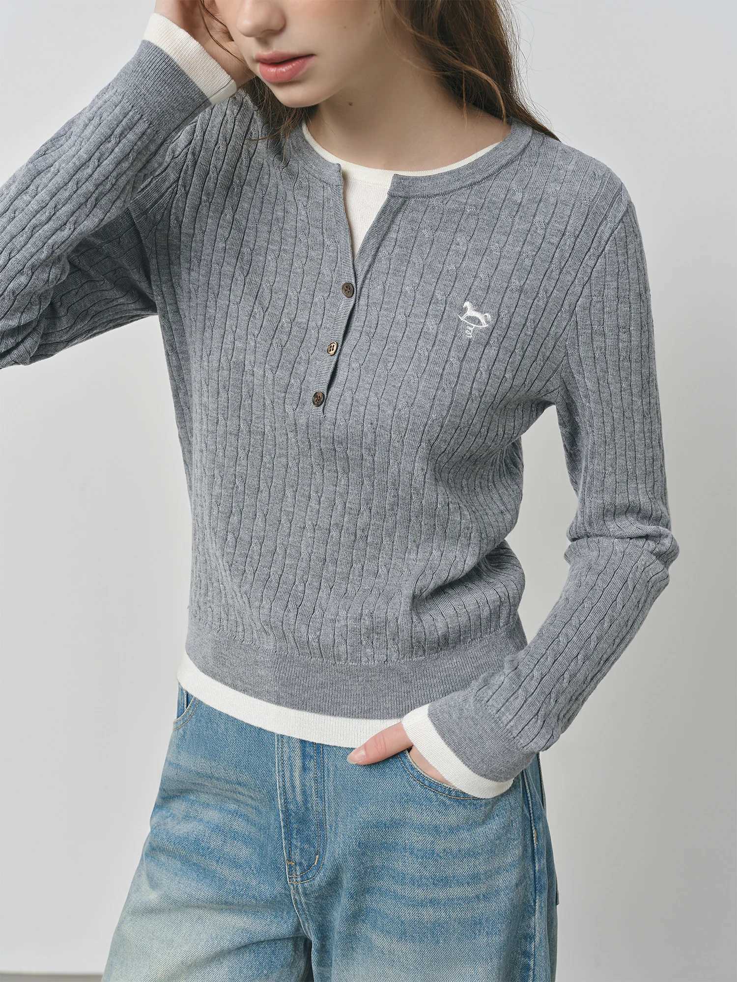 FSLE Fake Twopiece Design Cable Knit Sweater for Women 2025 Autumn New Slim Fit Embroidered Contrast Color Top 25FS13297T251027