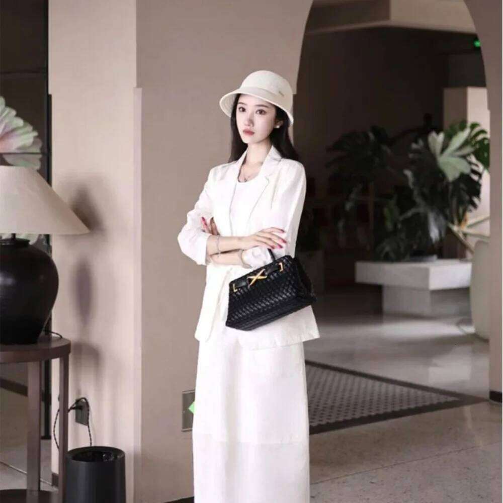 JW PEI Woven Handbag Cora Fashion Shoulder Crossbody Large Capacity Commuter Women's Bag New