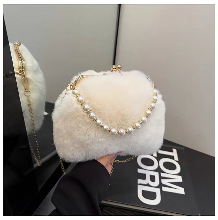 New Autumn Winter Pearl High-End Handbag Shell Plush Chain Single Shoulder Crossbody Women's Bag
