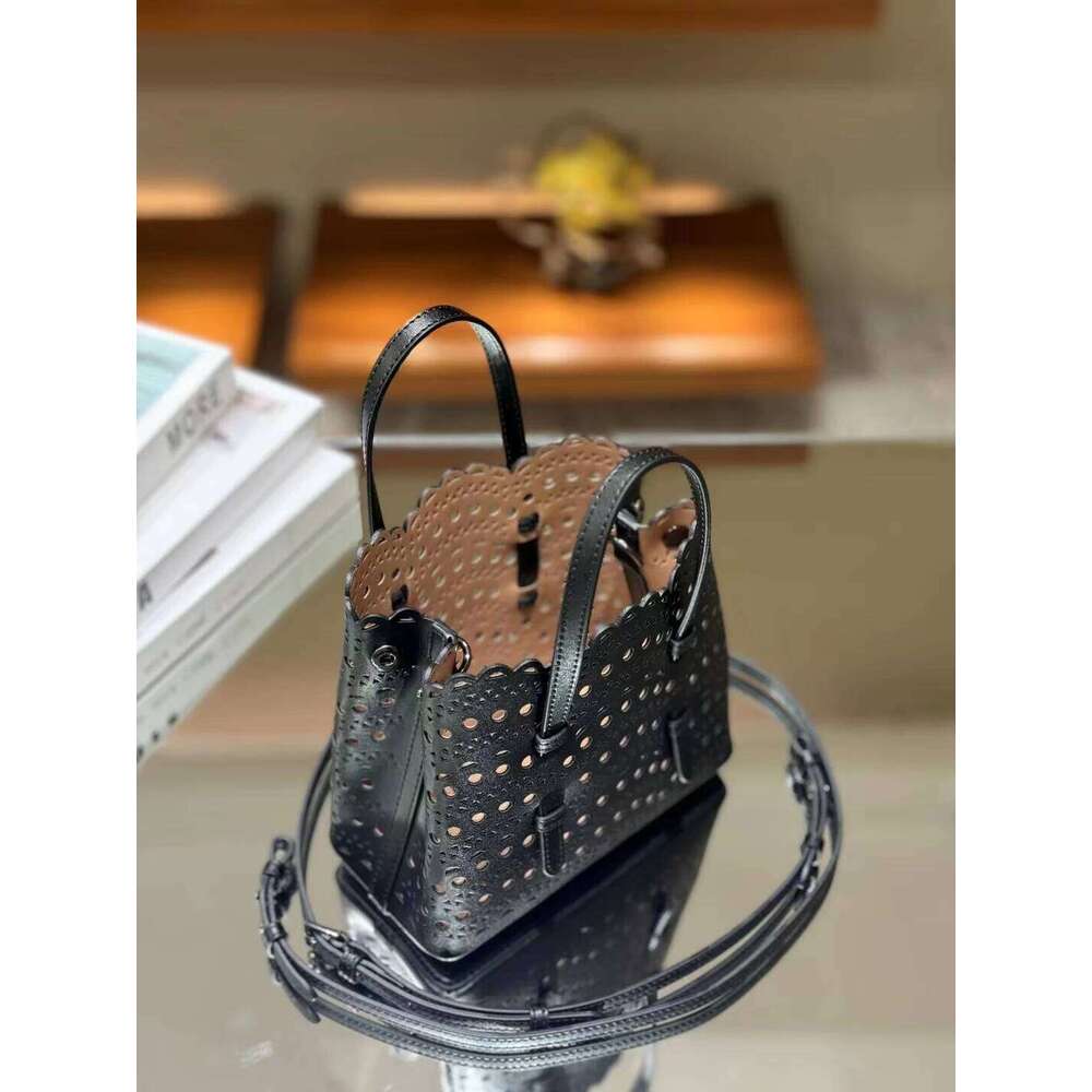 Brand Design Fashion Large Capacity Genuine Leather Bucket Bag High Quality Cowhide Shoulder Handbags For Women 2025