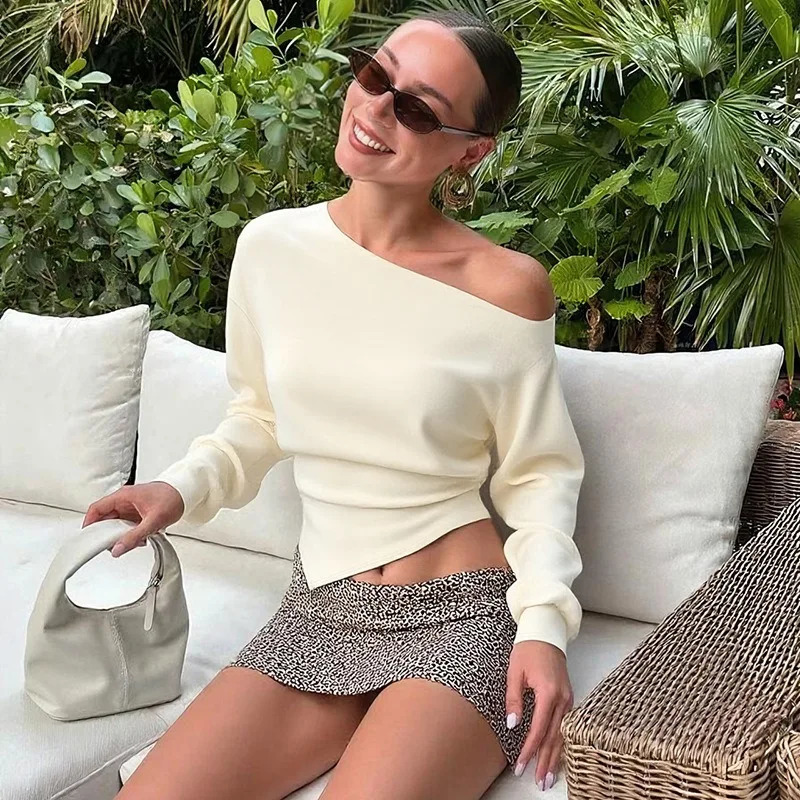 Talenza Women Casual Top Fashion Slim Slit Long Sleeve Pullover Top Sexy Strapless Pleated Party Looks Top Female Streetwear 251027