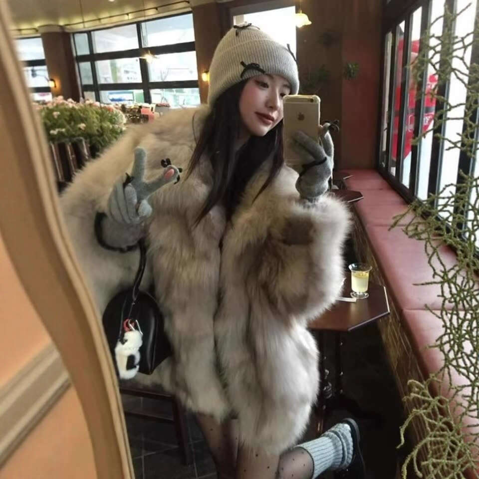 Winter Fox Coat Women, EcoFriendly for MidLength Loose Thickened Fur Integrated Plush Jacket Women,