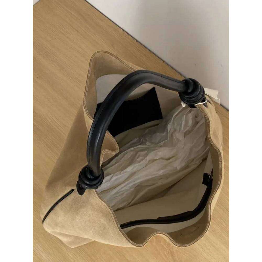 Designer Luxury Fashion Retro Women Design Buckle Casual Tote Shoulder Large Capacity Office Ladies Commute Solid Cow Suede Leather Underarm Bag