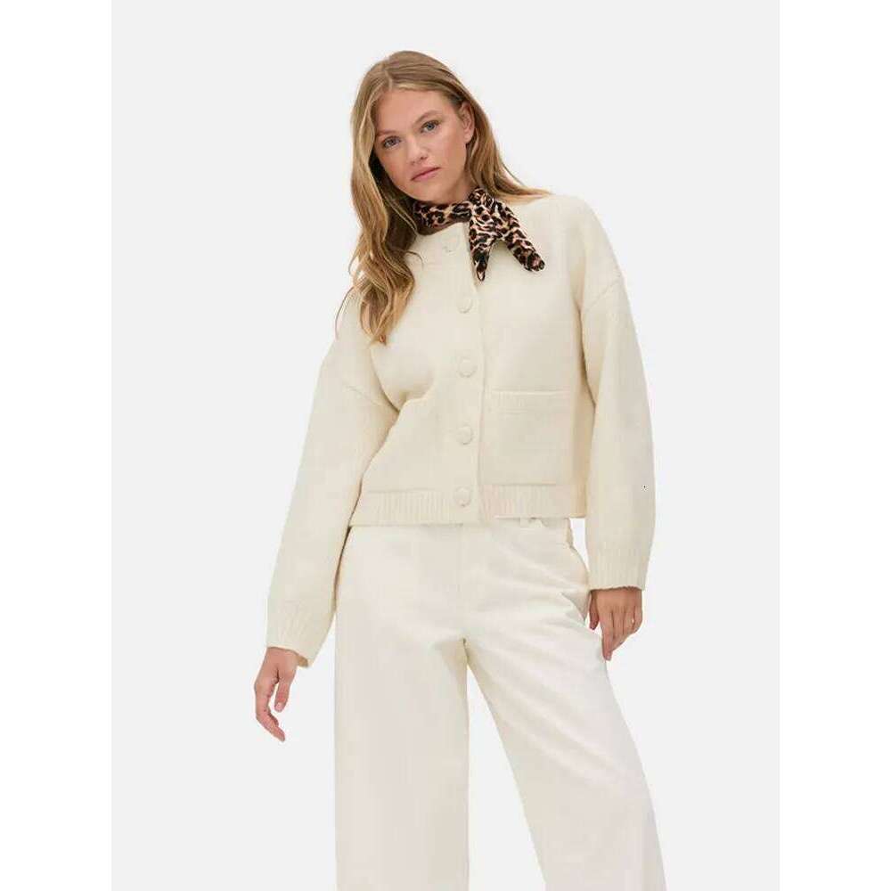 Casual Solid Knitted Sweater Women Street Single Breasted O-Neck Full Sleeve Loose Open Female 2025 Autumn Lady Knitwear Women Sweater Designer Sweate