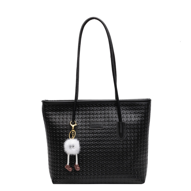 Free shipping designer bag Casual Commuting Bag for Women Large Capacity New Spring Summer Versatile Shoulder Bag Fashionable Tote Bag