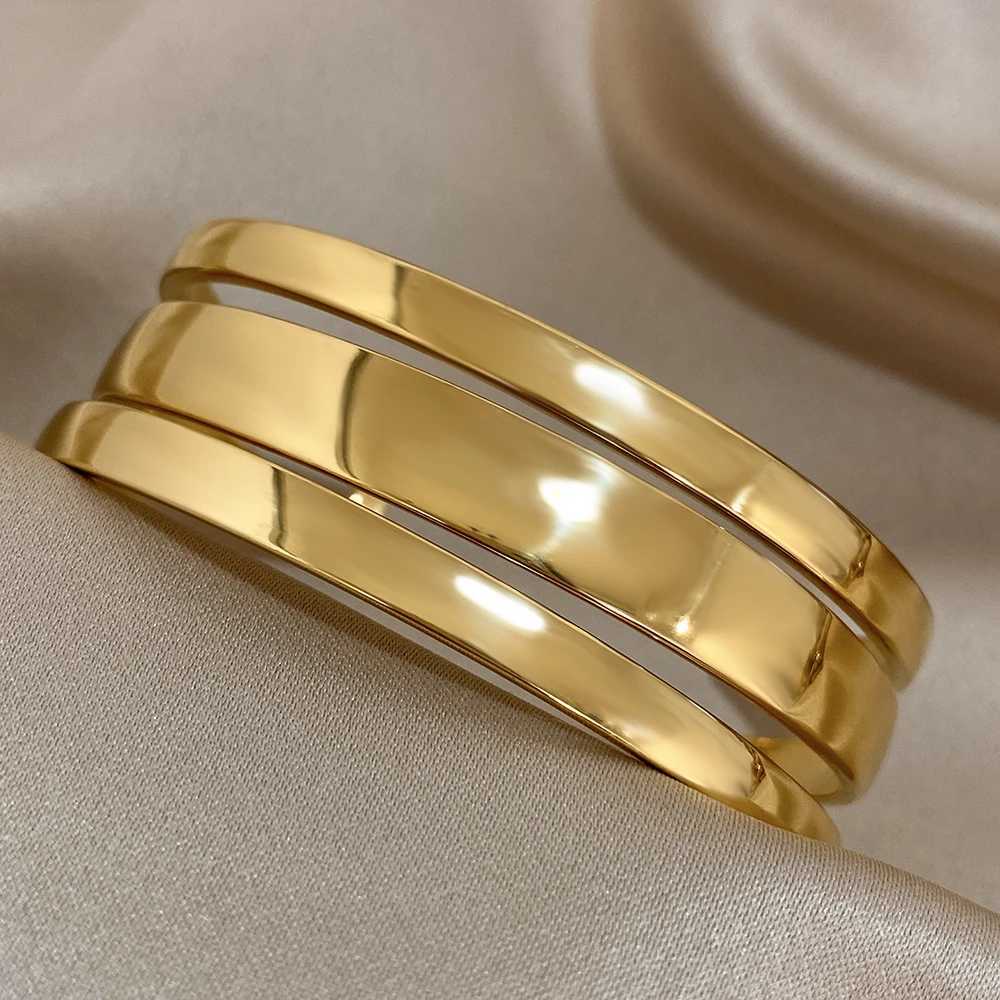 Simp Stainss Steel Gold Plated Chunky Cuff Bracet for Wen Waterproof Jewelry Exaggerated Glossy Smooth Wristband BangsW251027