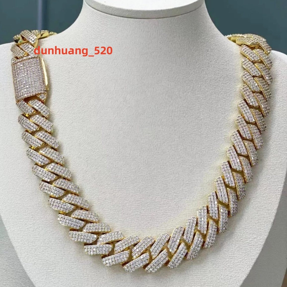 Flawless D VVS Moissanite Cuban Link Chain 18MM Iced Cuban Chain 925 Silver