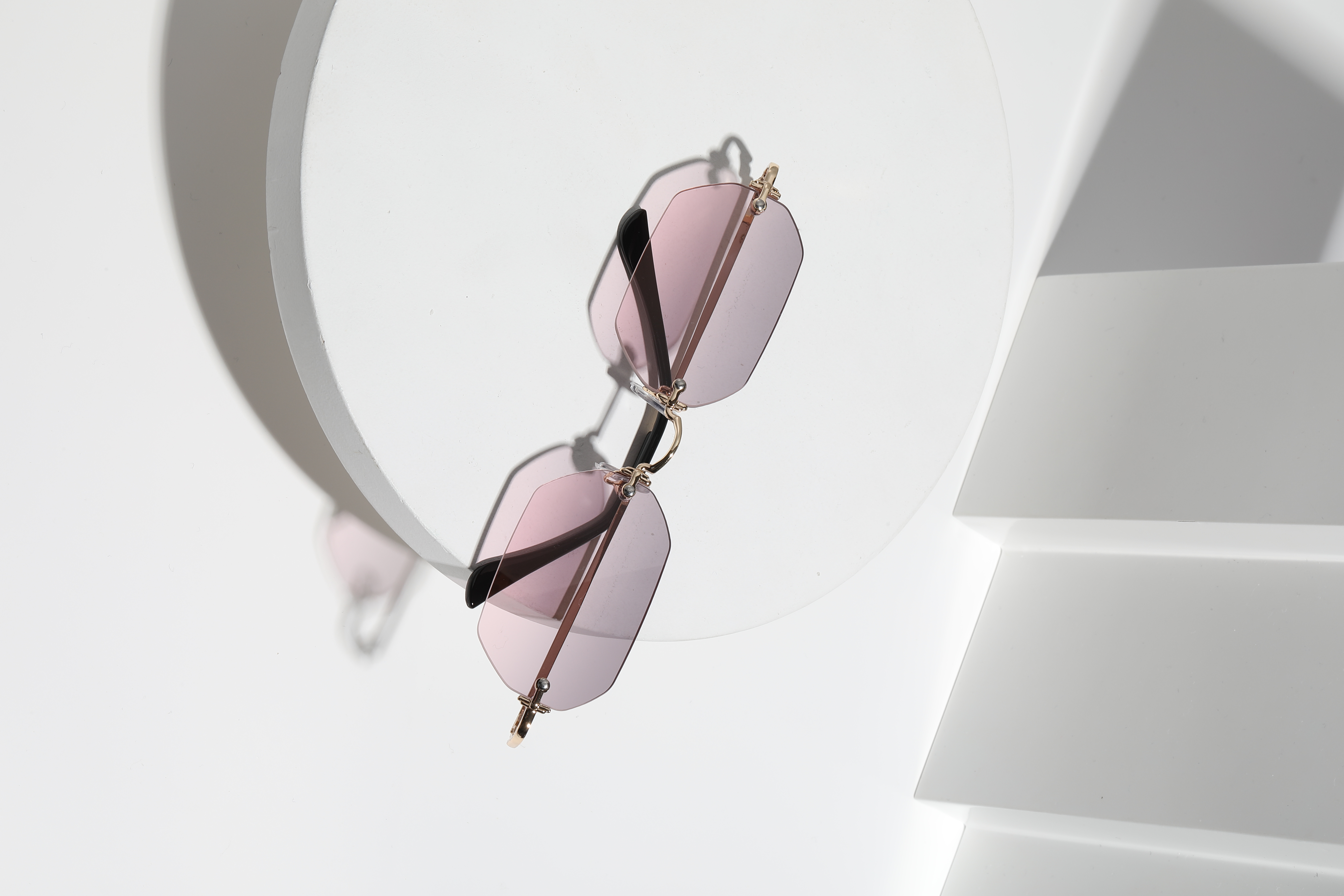 1 Pair Men's Mini Small Hexagonal Frame Retro All-Metal Trendy Sunglasses Gradient Streetwear Vacation Outdoor Beach Women's Everyday