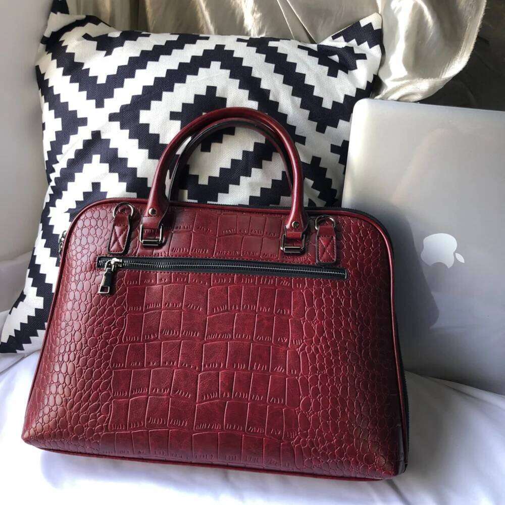 Motaora 2025 Women's Leather Briefcase For 14-Inch Laptops Women Professional Business Shoulder Bag Fashion Solid Handbags