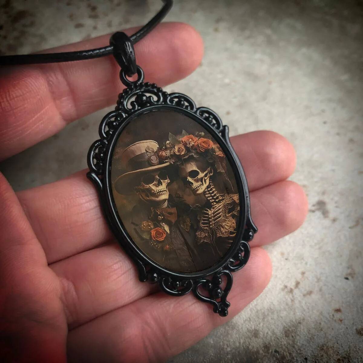 Gothic Horror Necklace Fashion Pagan Witchcraft Jewelry Vintage Lover Flowers Skull Witch Pendant Rope Chain Glass Choker