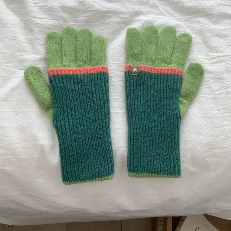 1 pair Couple Cycling Skiing Touch Screen Mens Womens Matching Knitted Gloves KoreanStyle Long Warm Student Gloves Autumn 251024