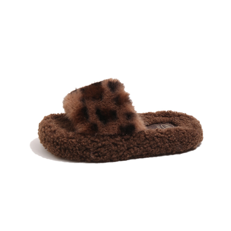 Girls Kids Leopard Slippers Slides for Toddler Girl Children Kidszworld Fuzzy Plush Slippers Anti Slip Size 26 - 39 K1228