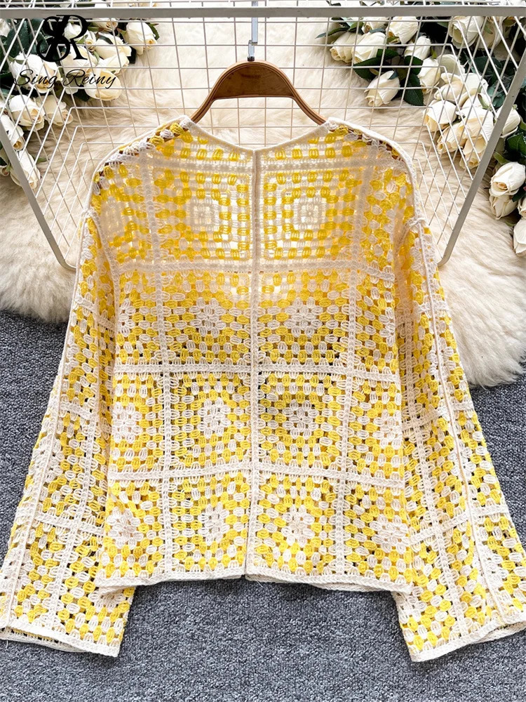 SINGREINY Vintage Boho Loose Plaid Cardigans Female Long Sleeves Hook Flower Hollow Tops 2025 Vacation Sunscreen Casual Shirt 251027