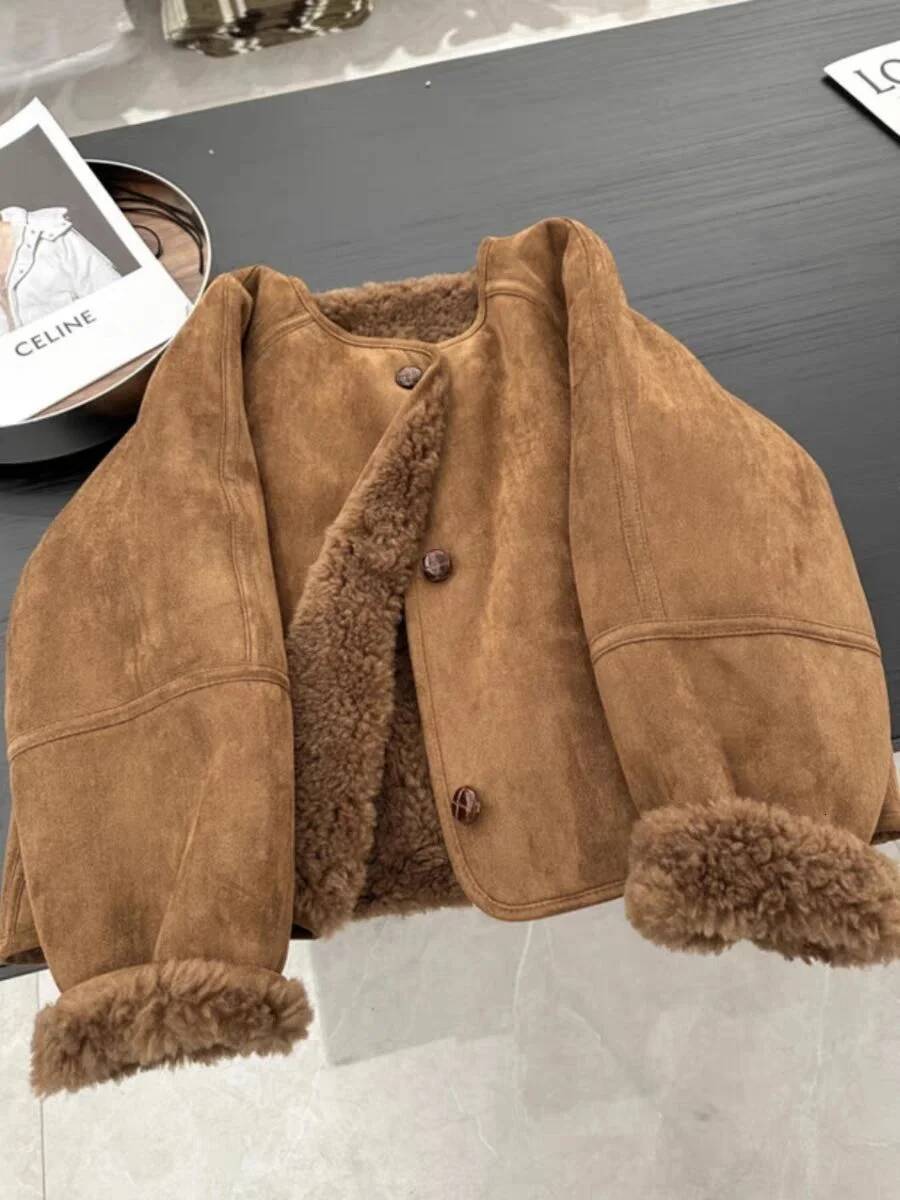 winter jacket women Lamb Wool Jacket Women New Autumn Winter 2025 Suede patchwork Korean Short Top Round Neck Loose Long Sleeved Warm Outwear