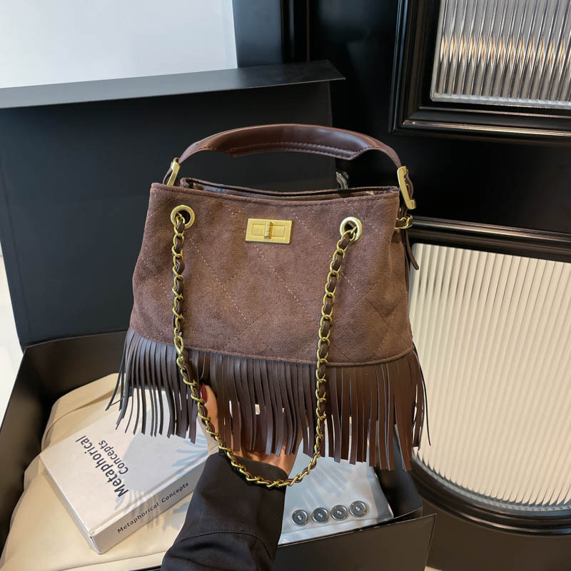 hot Free delivery designer shoulder bag Fashionable solid color minimalist handbag for daily leisure and comfort