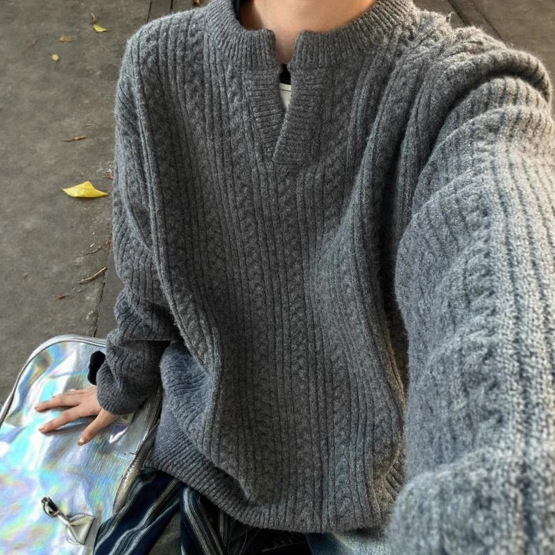 Designer Sweater Trendy American Style Cable Knit Sweater For Men Winter High-end Layering Henry V-neck Knitted Base Shirt