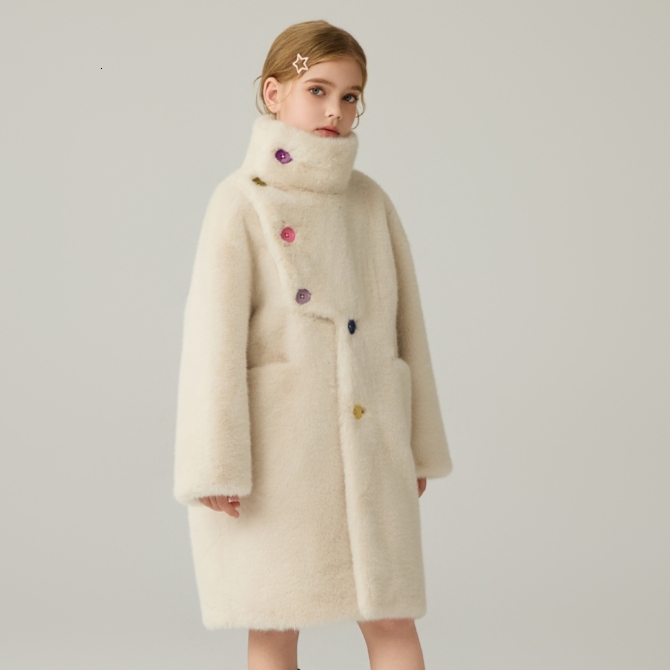 Designer winter coat with thick outer layer suitable for older children in autumn and winter, knee length, medium length, and fashionable children