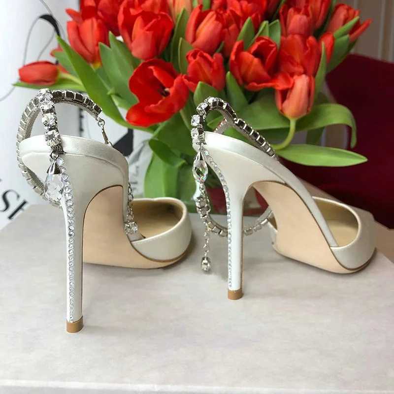 2024 New Pointy Thin High Heels Crystal Pendant Wedding Shoes Rhine Baotou Banquet HighHeeled SandalsXJ251027